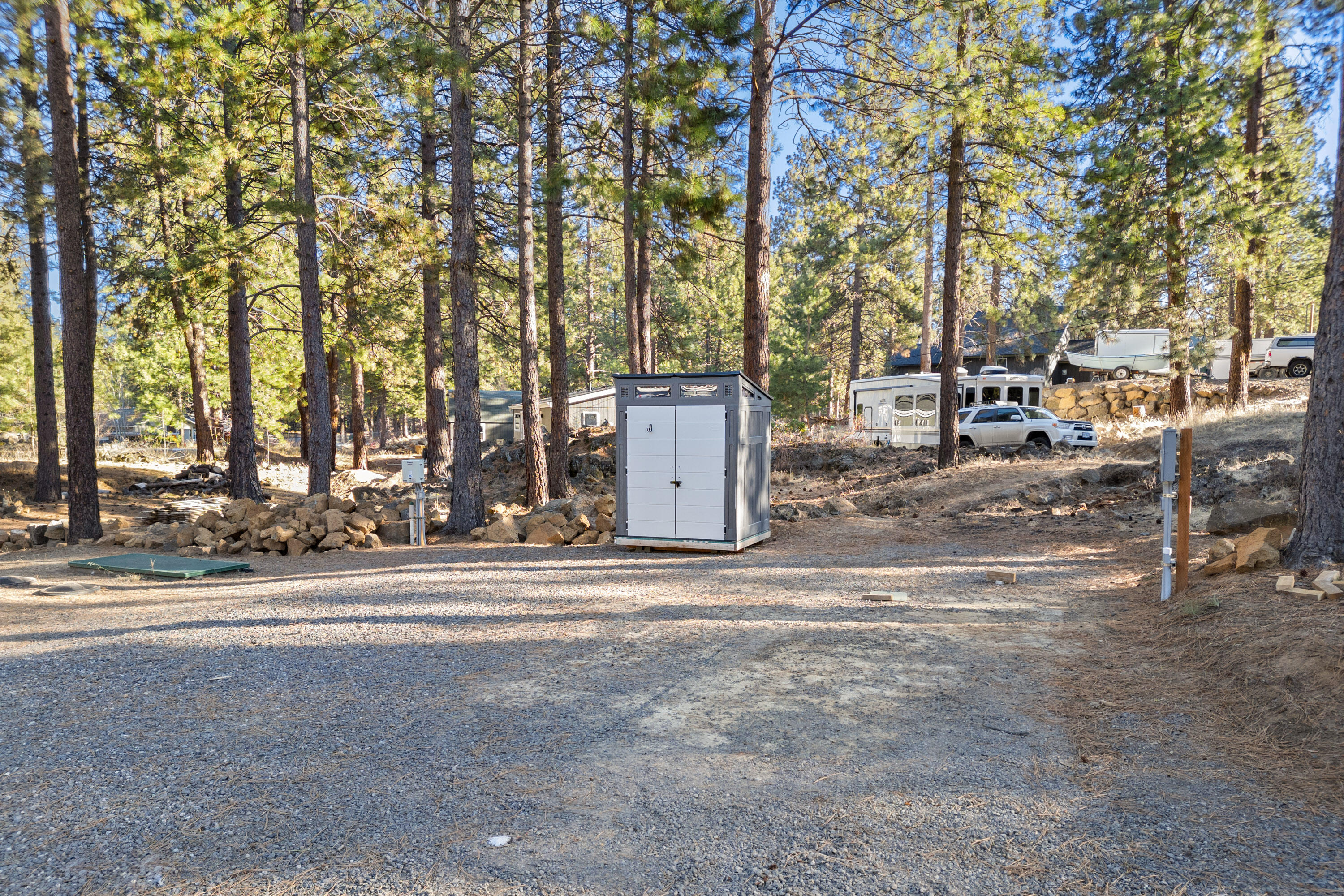 Deschutes RiverWoods - Land