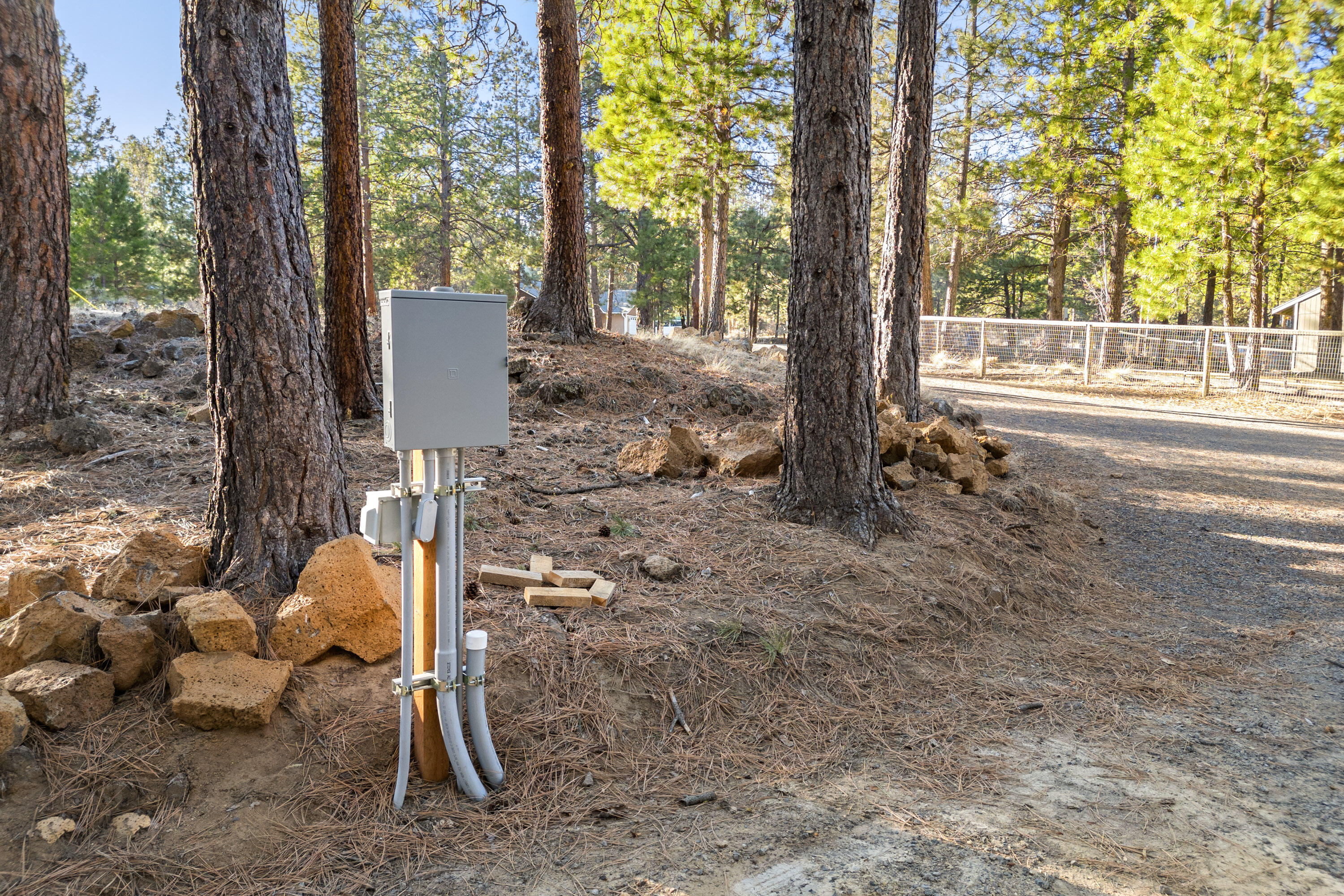 Deschutes RiverWoods - Land