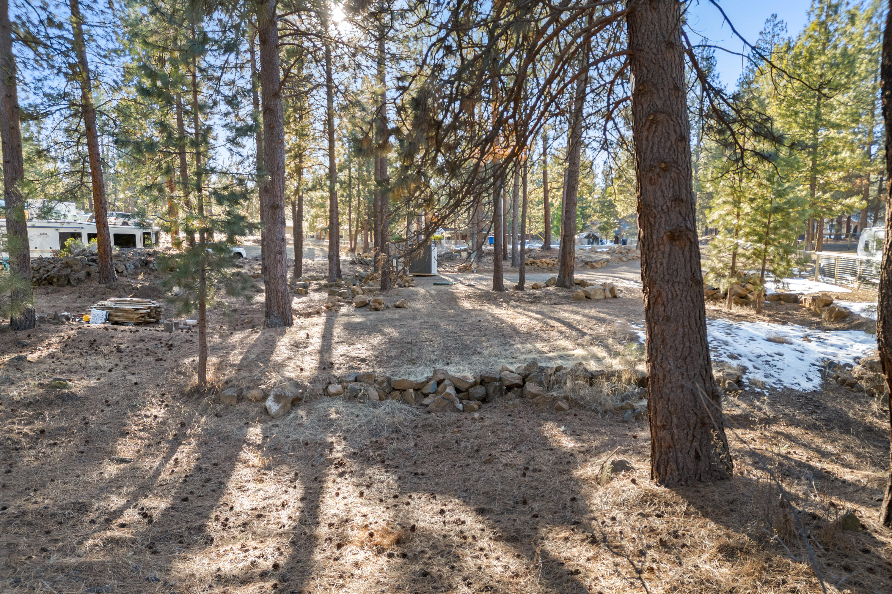 Deschutes RiverWoods - Land