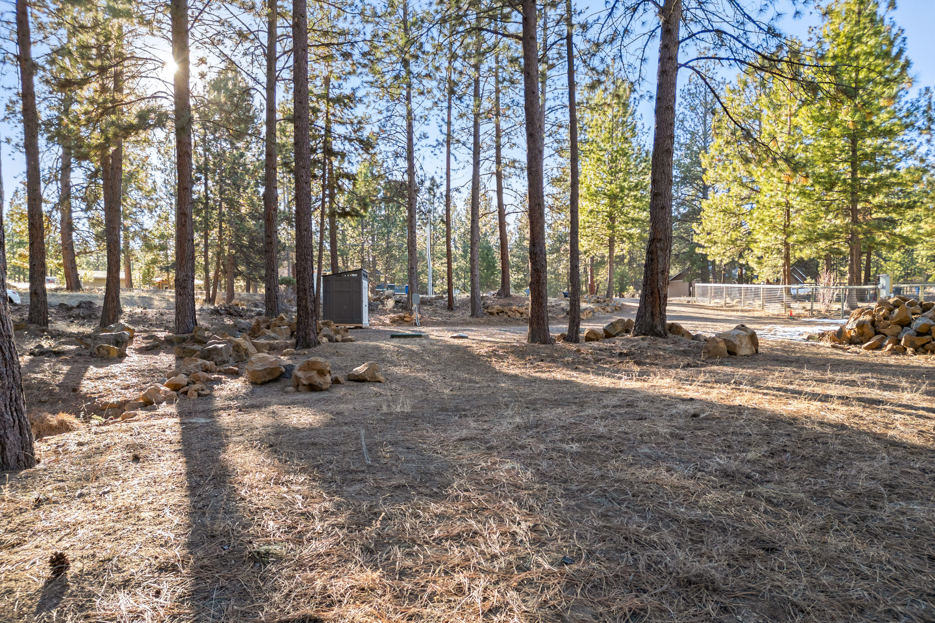 Deschutes RiverWoods - Land
