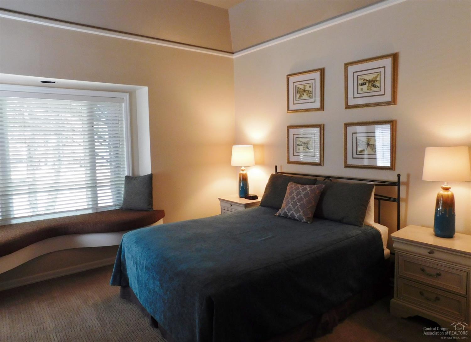 StoneTH - Residential