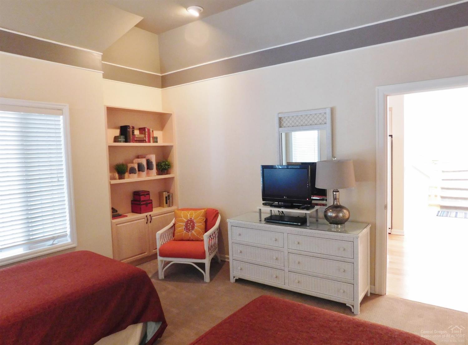 StoneTH - Residential