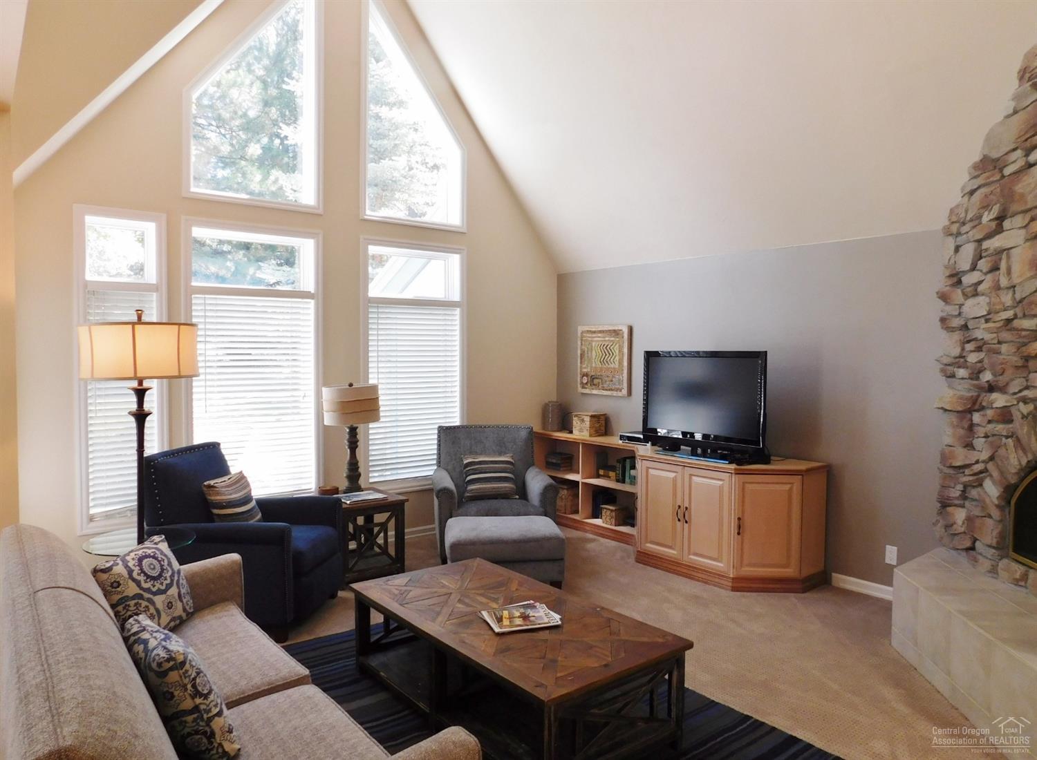 StoneTH - Residential