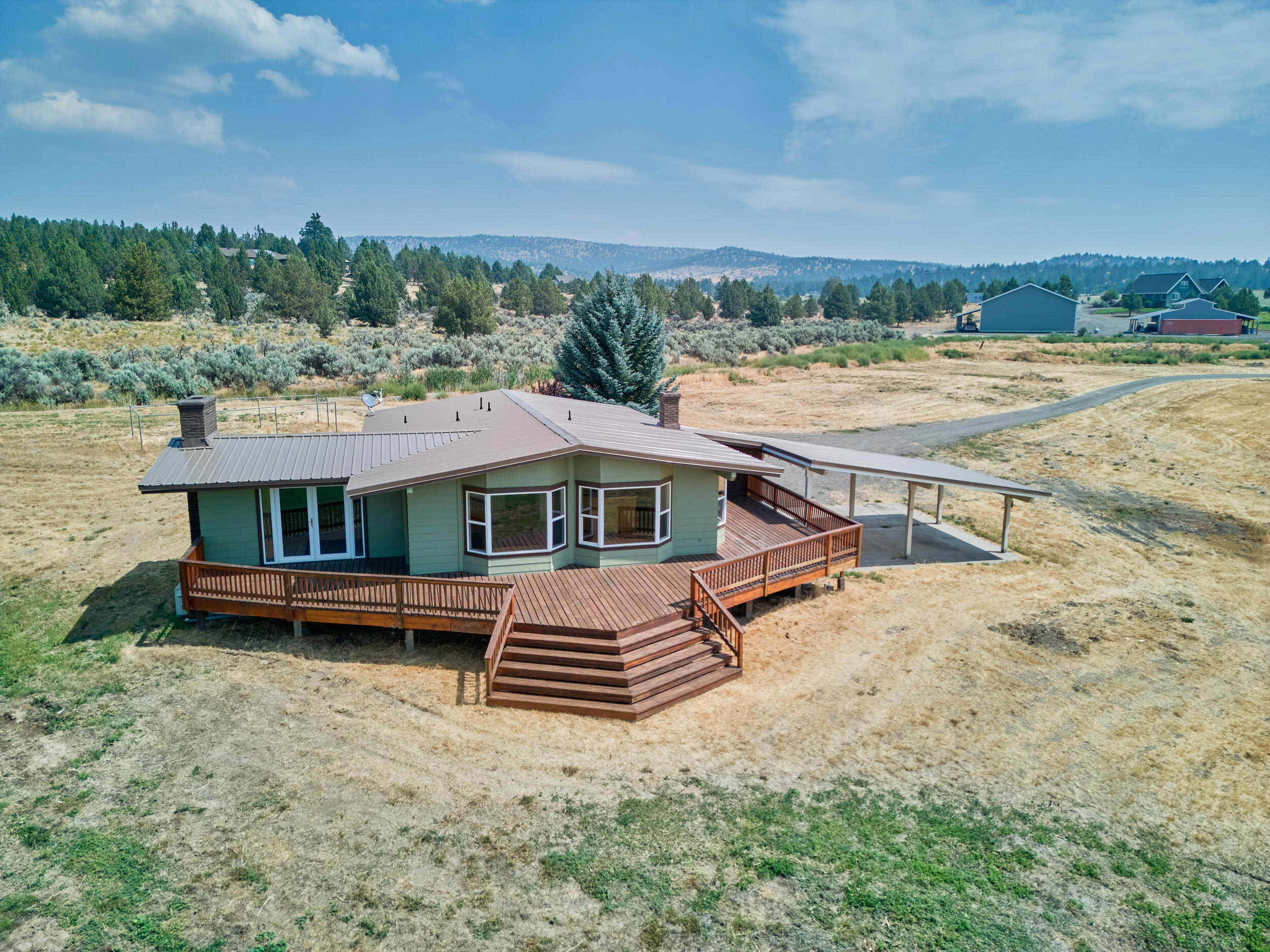 9463 NW Mountain View Acres Road