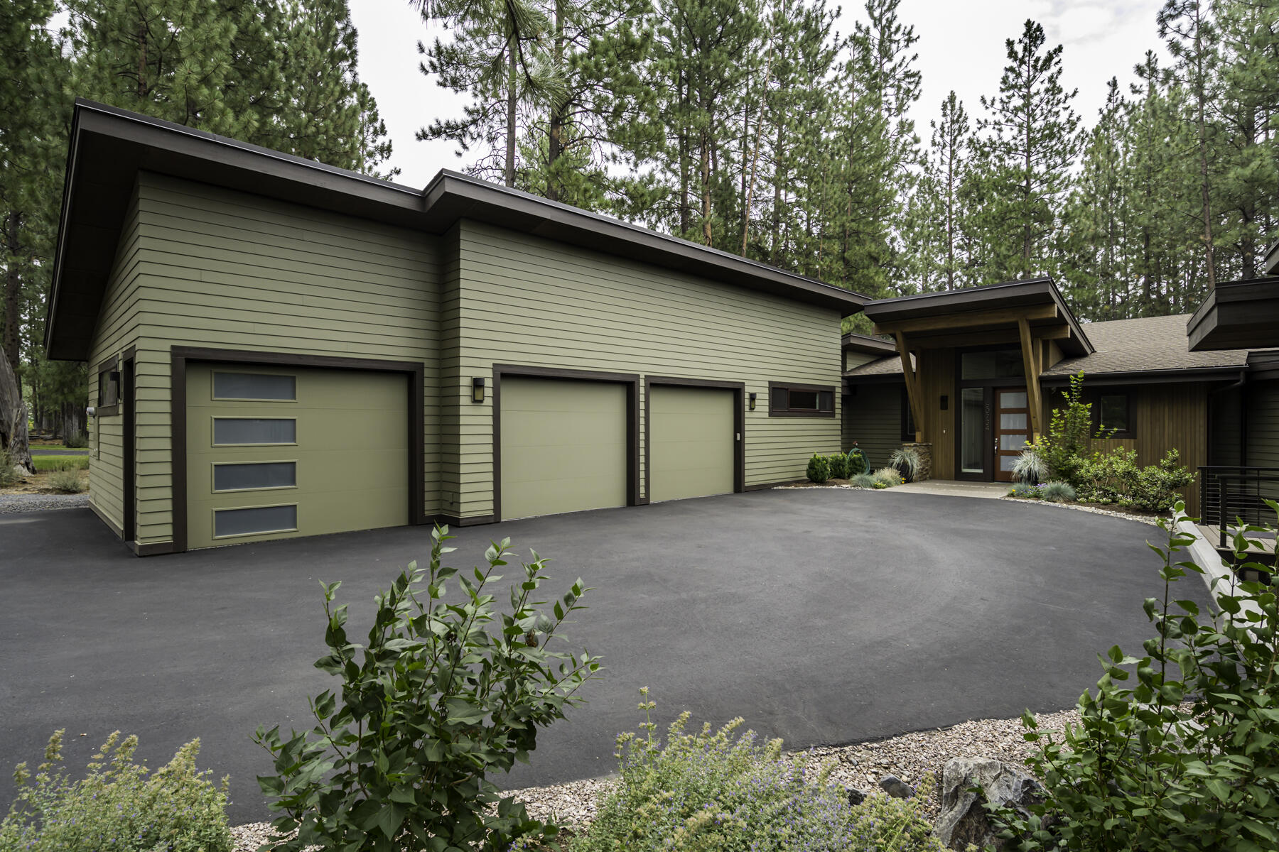 7th Mtn Golf Village - Residential