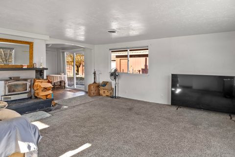 Tiny photo for 1265 NW Locust Street, Prineville, OR 97754 (MLS # 220213264)