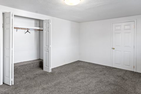 Tiny photo for 1265 NW Locust Street, Prineville, OR 97754 (MLS # 220213264)