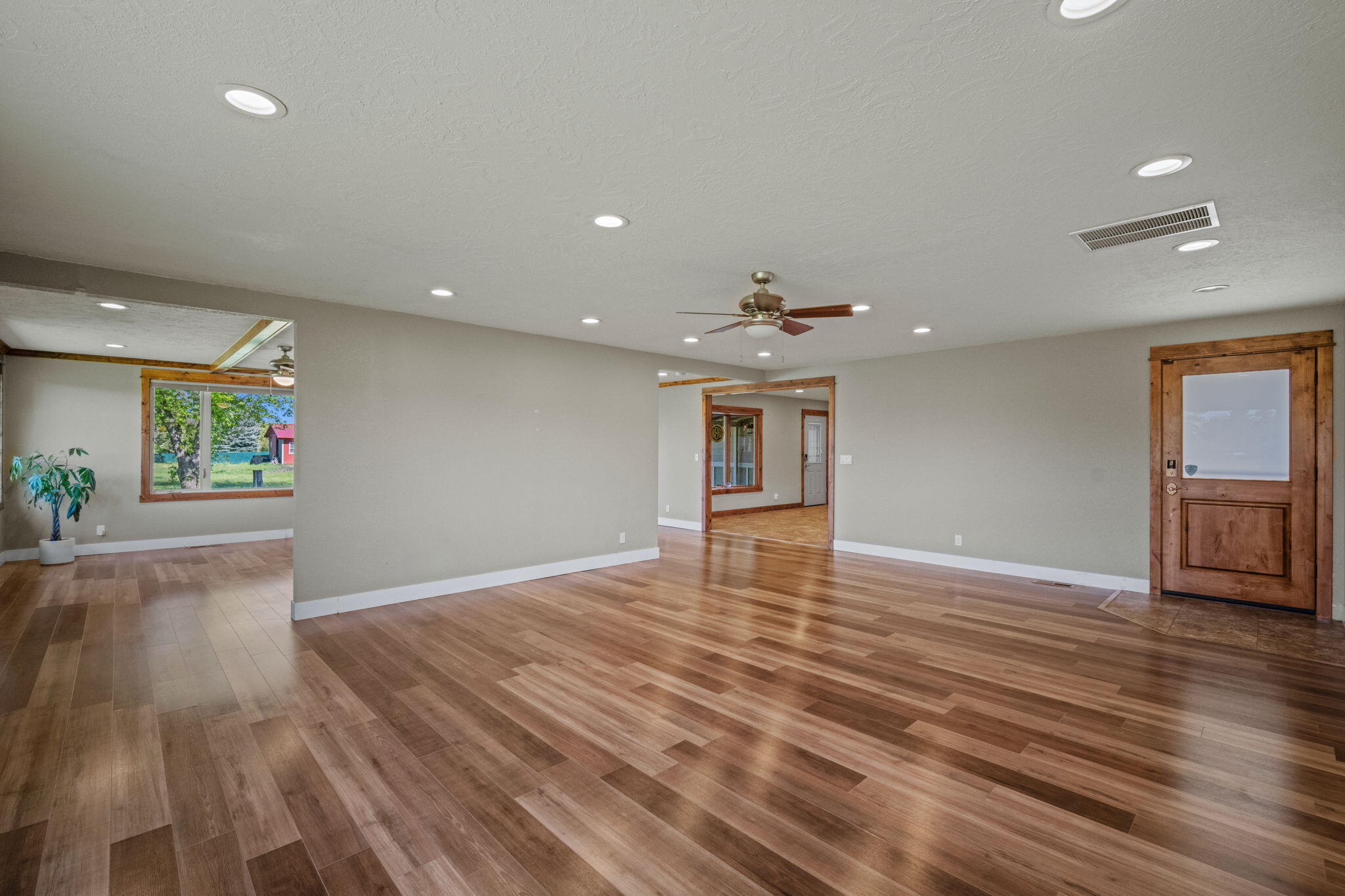 62466 Eagle Road