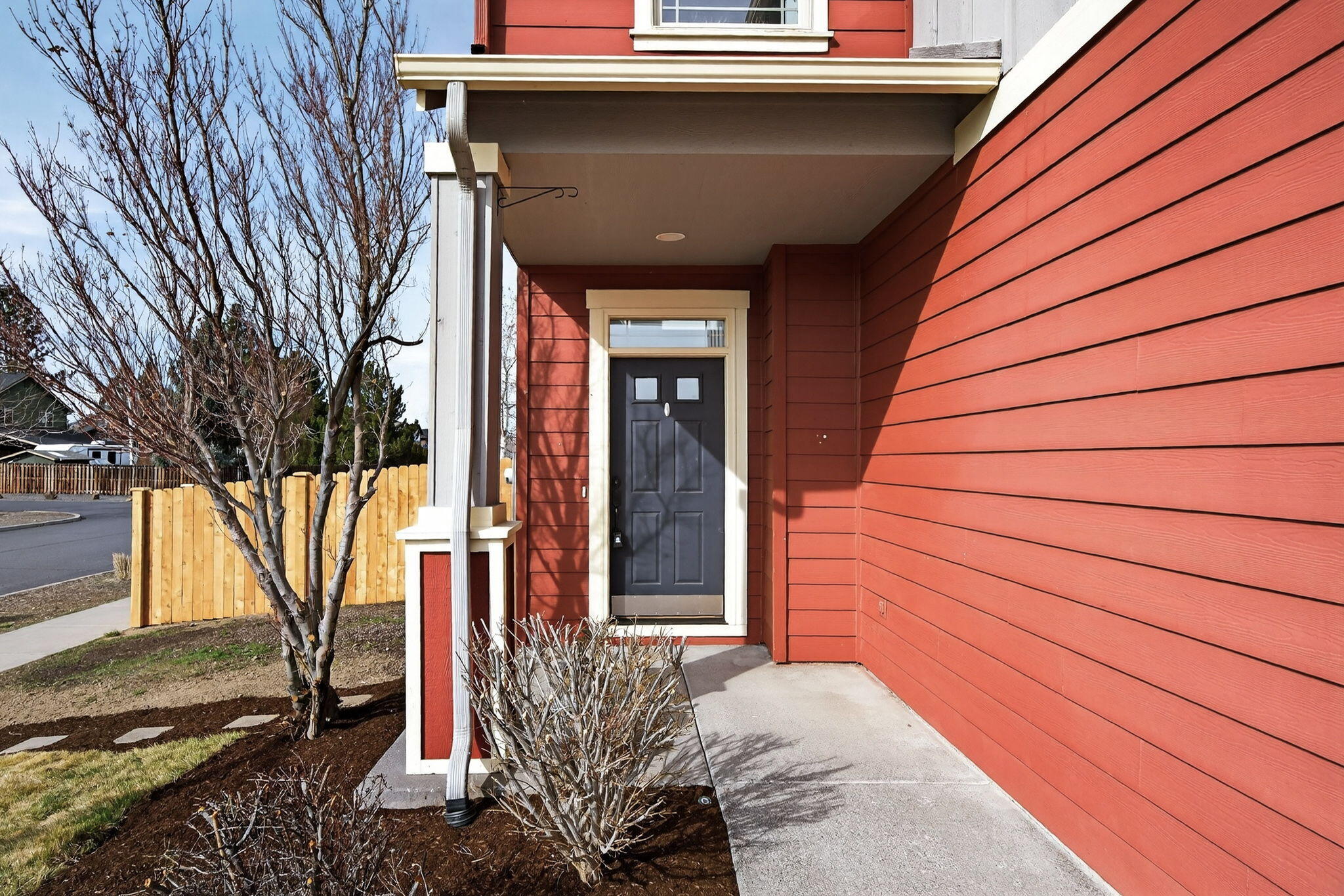 21152 Desert Skies Place