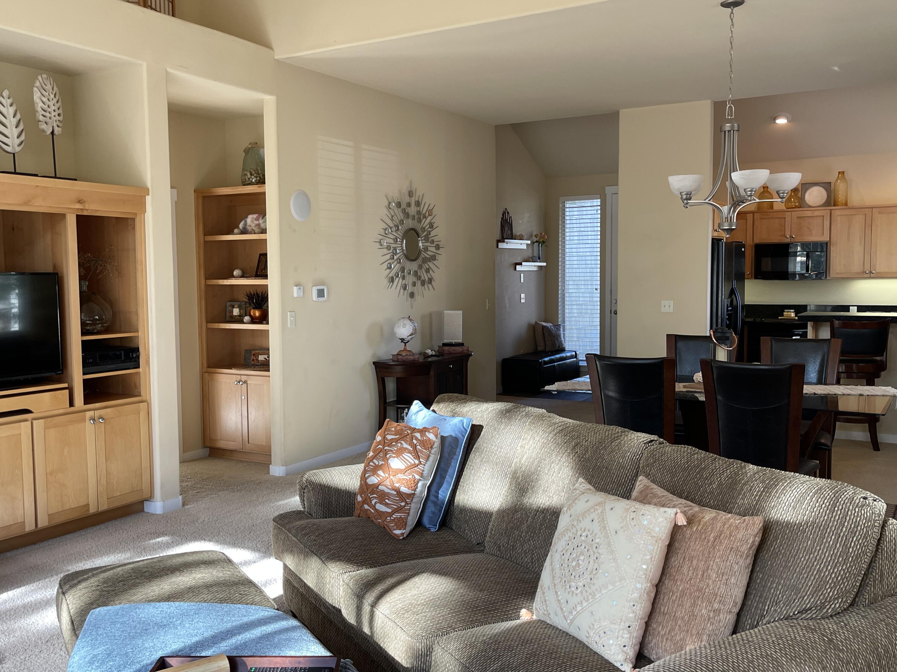 Eagle Crest - Residential