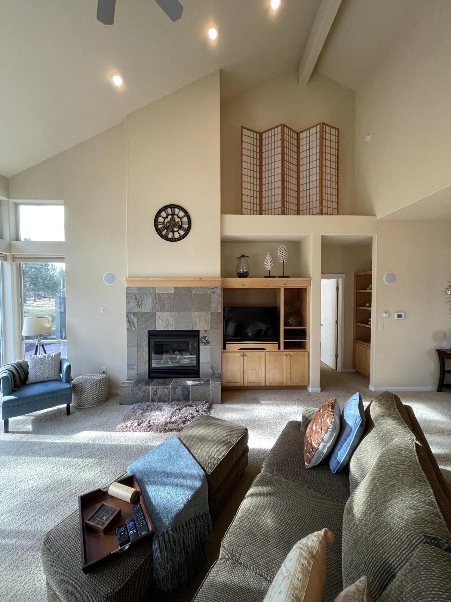 Eagle Crest - Residential