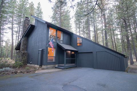 Photo of 71085 Bracken Lane #GH 93, Black Butte Ranch, OR 97759 (MLS # 220217302)