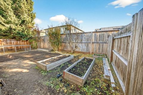 Tiny photo for 630 Spring Valley Drive, Medford, OR 97501 (MLS # 220212050)