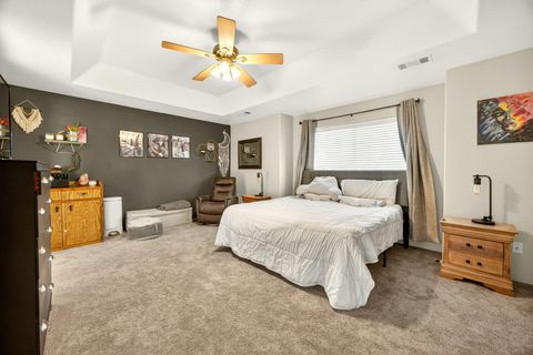 Tiny photo for 630 Spring Valley Drive, Medford, OR 97501 (MLS # 220212050)