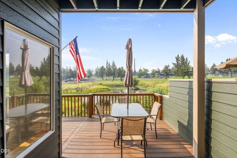 Tiny photo for 1141 Golden Pheasant Drive, Redmond, OR 97756 (MLS # 220225919)