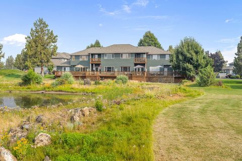 Tiny photo for 1141 Golden Pheasant Drive, Redmond, OR 97756 (MLS # 220225919)