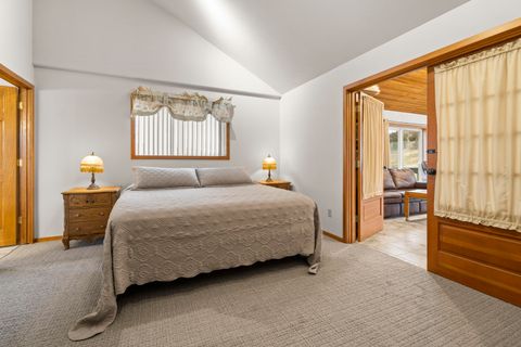 Tiny photo for 28000 SE Paulina Highway, Prineville, OR 97754 (MLS # 220212205)