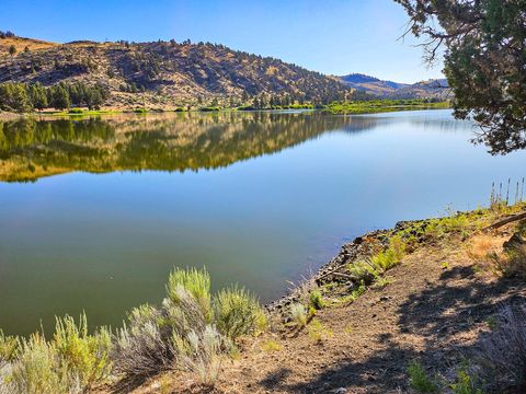 Tiny photo for 28000 SE Paulina Highway, Prineville, OR 97754 (MLS # 220212205)