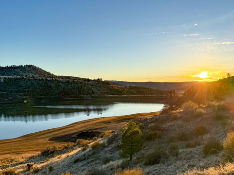 Tiny photo for 28000 SE Paulina Highway, Prineville, OR 97754 (MLS # 220212205)