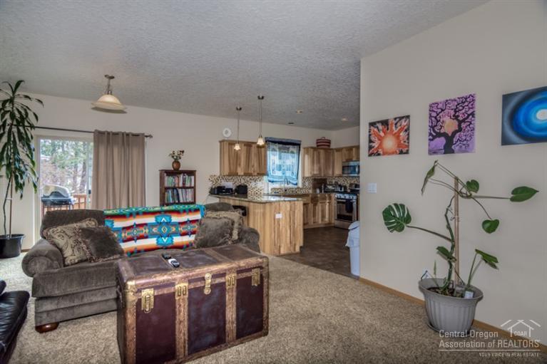 Paulina Peaks - Residential