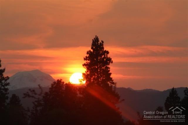 Paulina Peaks - Residential