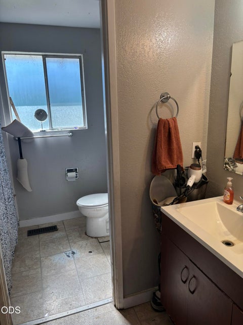 Tiny photo for 4810 Derby Place, Klamath Falls, OR 97603 (MLS # 220224603)