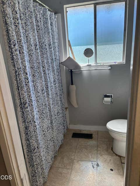 Tiny photo for 4810 Derby Place, Klamath Falls, OR 97603 (MLS # 220224603)