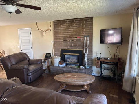 Tiny photo for 4810 Derby Place, Klamath Falls, OR 97603 (MLS # 220224603)