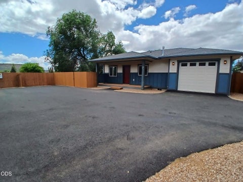 Tiny photo for 1938 NE Laughlin Road, Prineville, OR 97754 (MLS # 220224166)