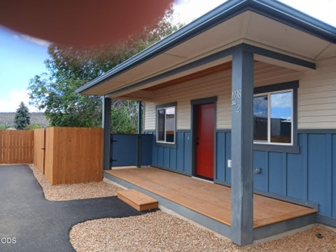 Tiny photo for 1938 NE Laughlin Road, Prineville, OR 97754 (MLS # 220224166)