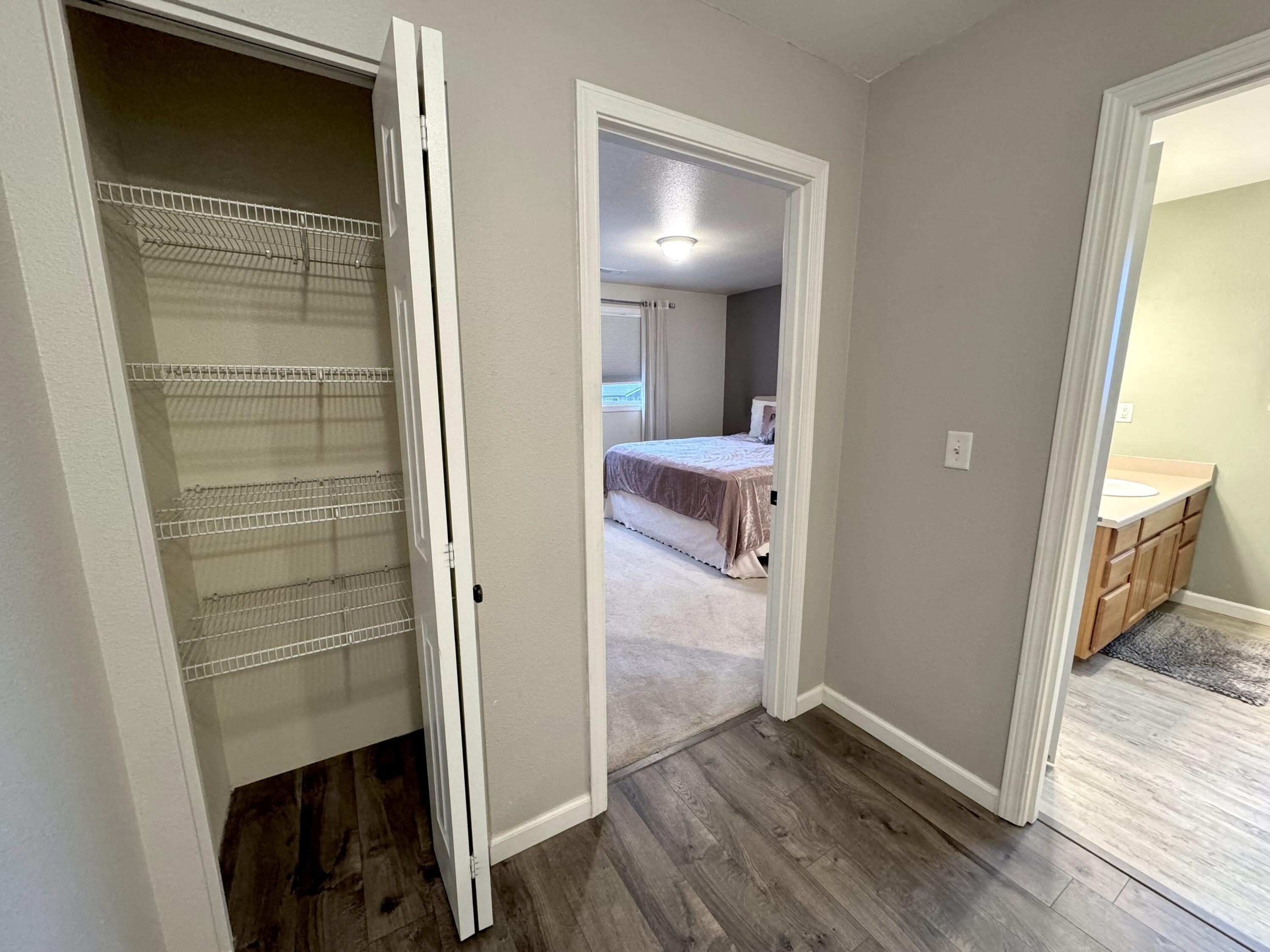 Townhomes At Oak Court Phases 1, 2, 3And 4 - Residential