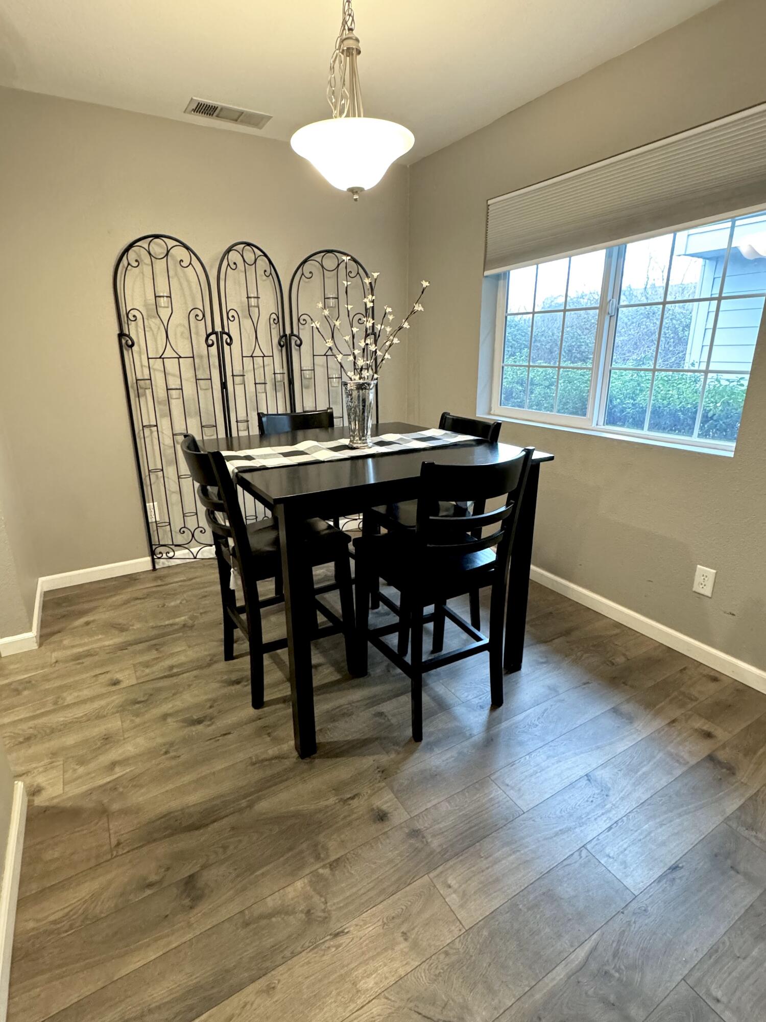 Townhomes At Oak Court Phases 1, 2, 3And 4 - Residential