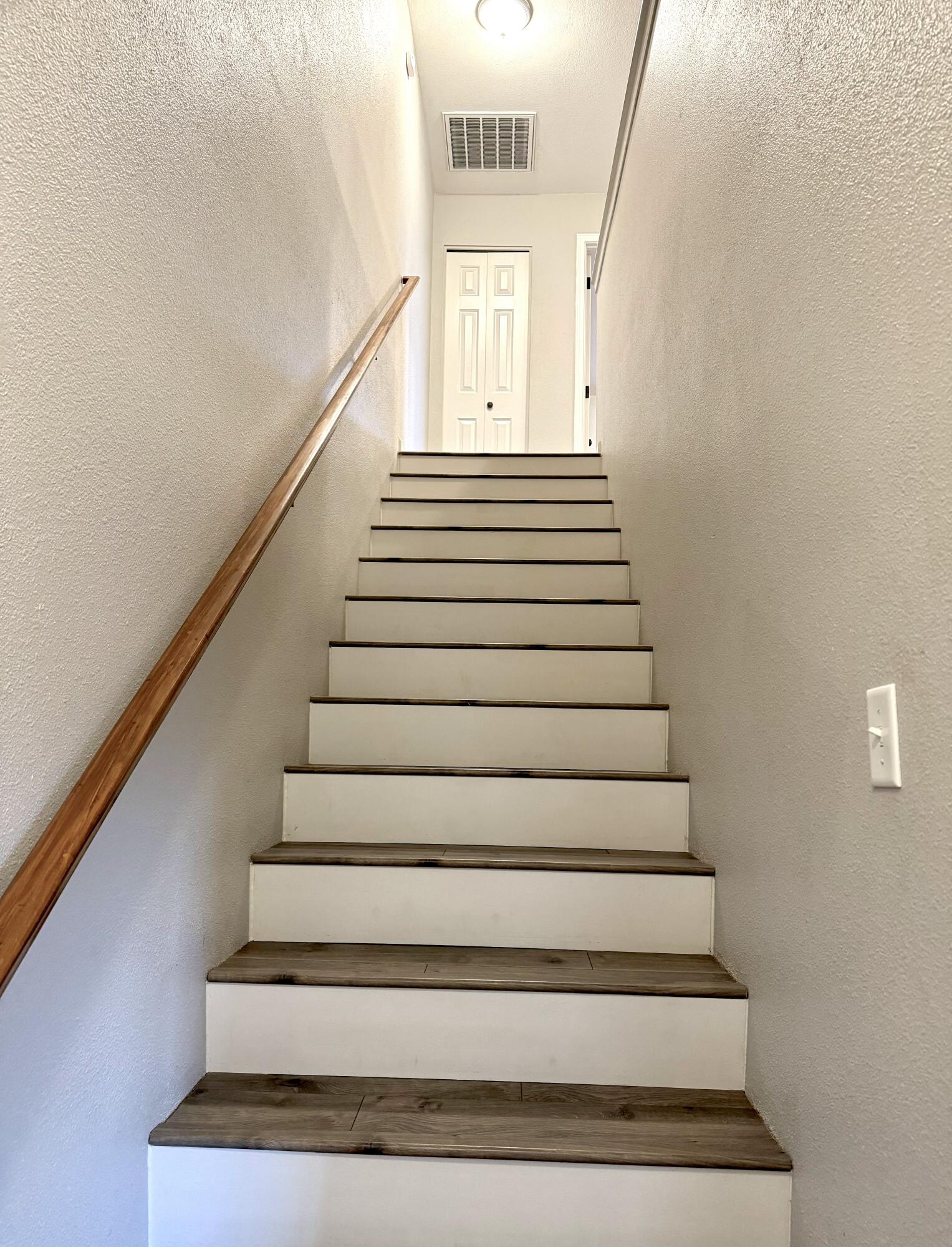 Townhomes At Oak Court Phases 1, 2, 3And 4 - Residential