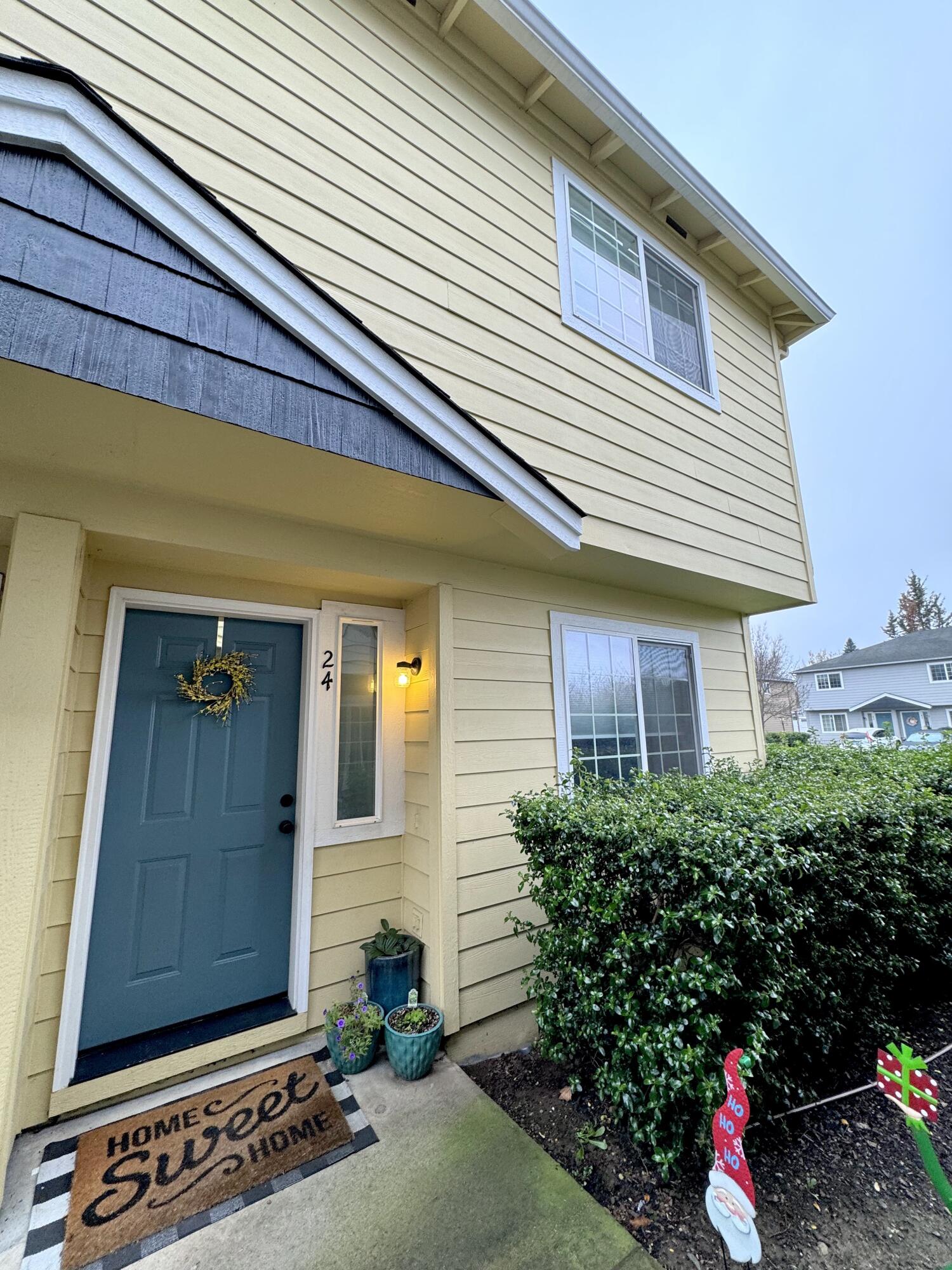 Townhomes At Oak Court Phases 1, 2, 3And 4 - Residential