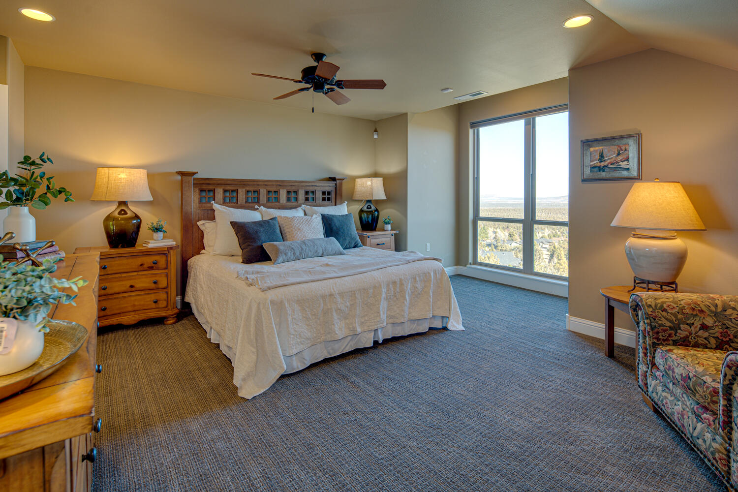 Eagle Crest - Residential