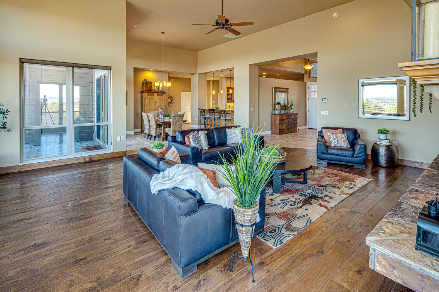 Eagle Crest - Residential