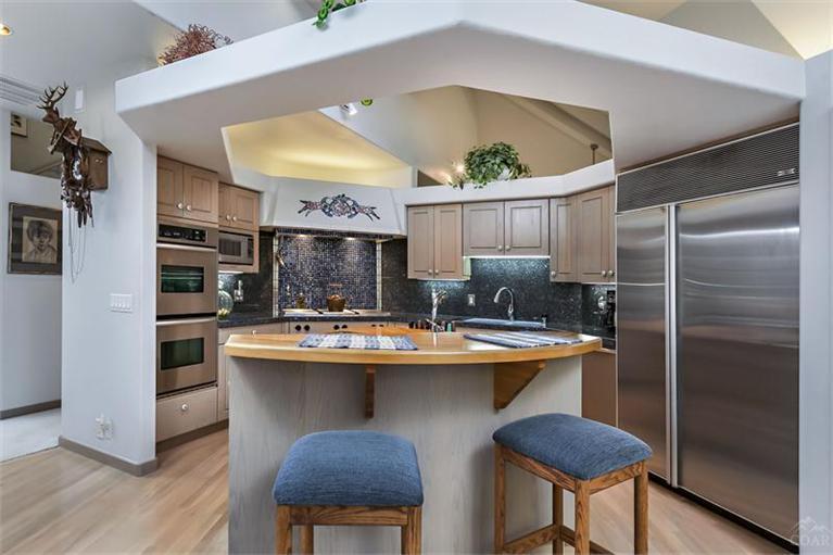 Fairway Crest Village - Residential