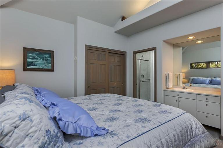 Fairway Crest Village - Residential