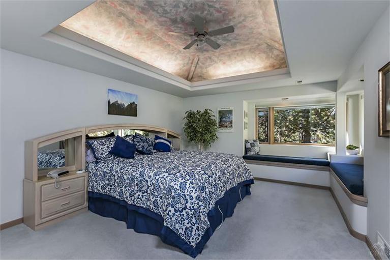 Fairway Crest Village - Residential