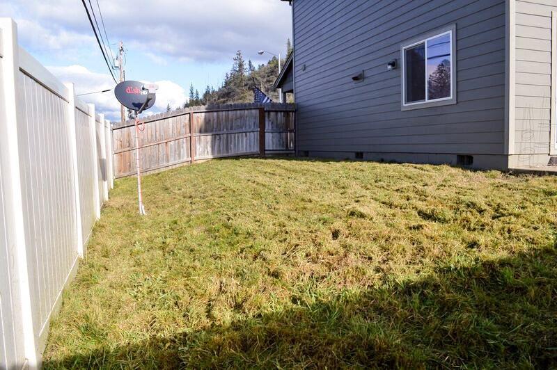 Manzanita Hills - Residential