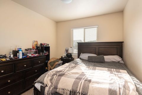 Tiny photo for 3179 SW 28th Street, Redmond, OR 97756 (MLS # 220216920)