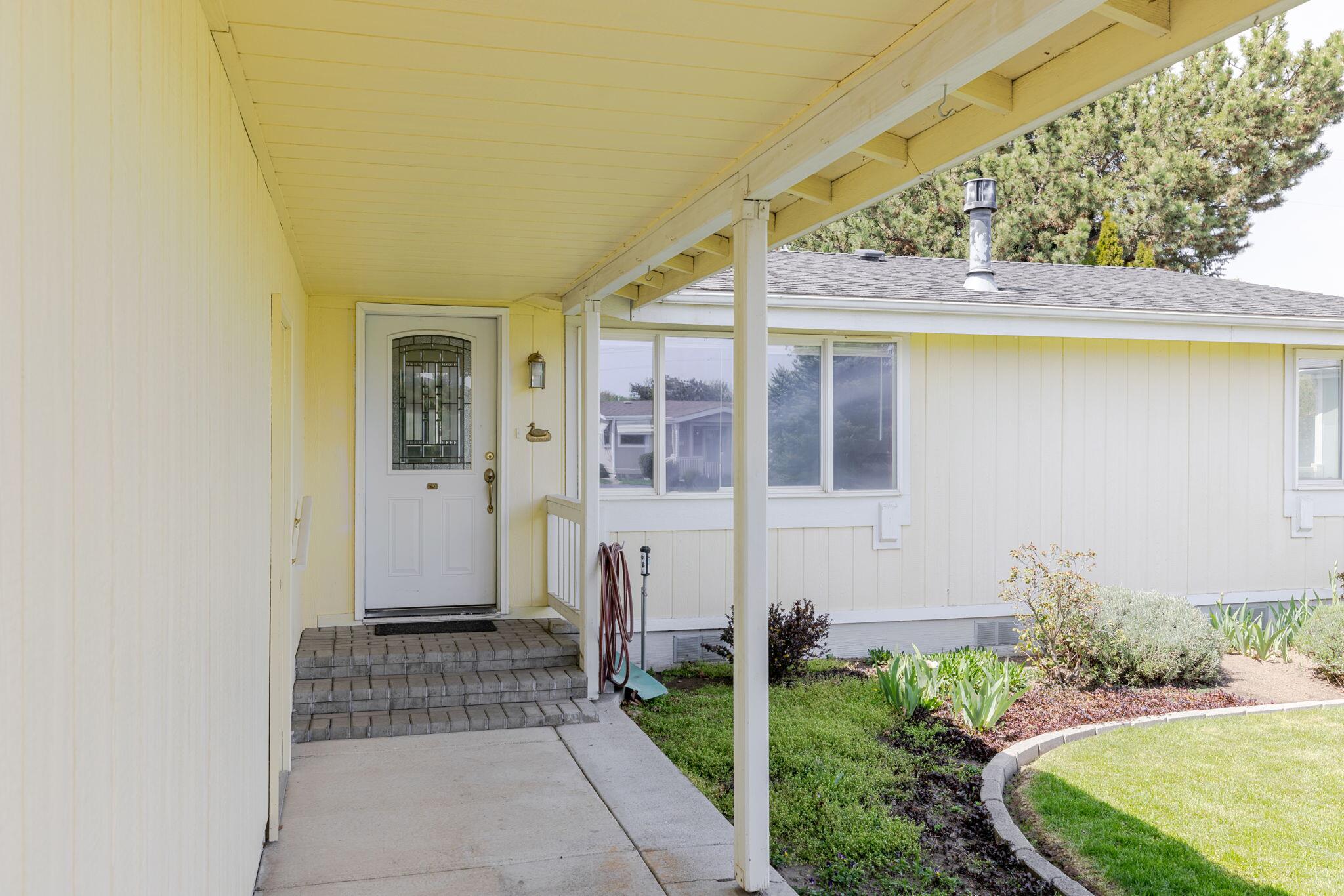 1645 NE 6th Street
