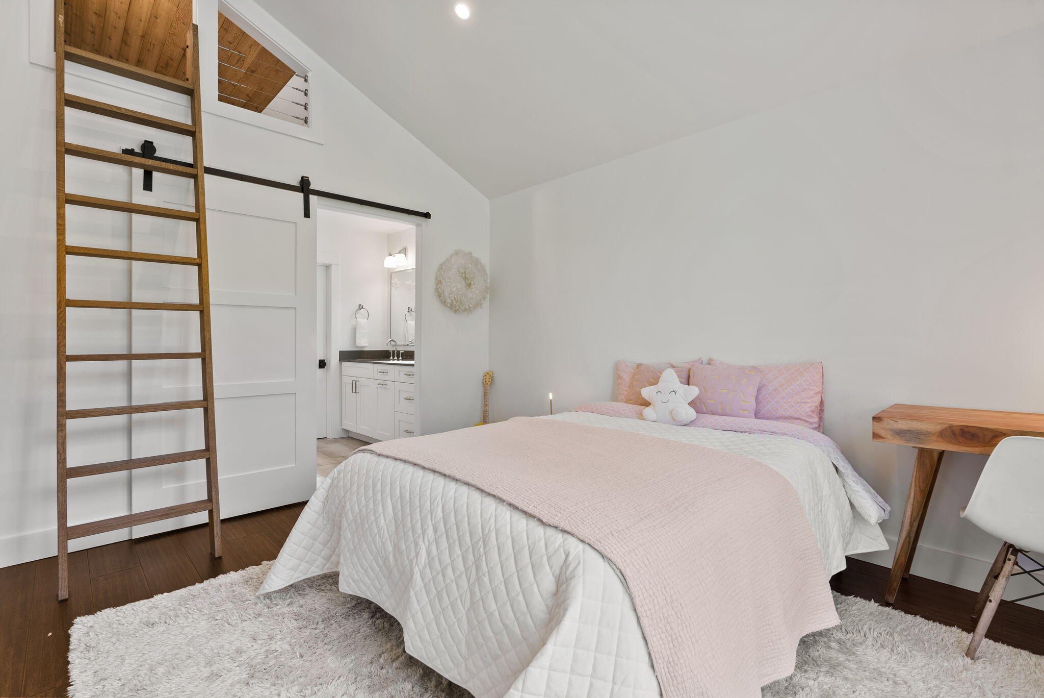 Saddleback West - Residential