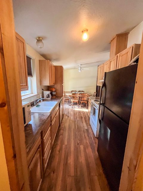 Tiny photo for 15737 Camino De Oro Avenue, La Pine, OR 97739 (MLS # 220214307)