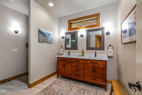 Tiny photo for 15520 SW Culver Highway, Culver, OR 97734 (MLS # 220229192)