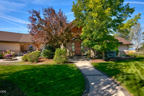 Tiny photo for 15520 SW Culver Highway, Culver, OR 97734 (MLS # 220229192)