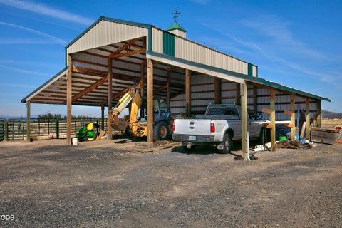 Tiny photo for 15520 SW Culver Highway, Culver, OR 97734 (MLS # 220229192)
