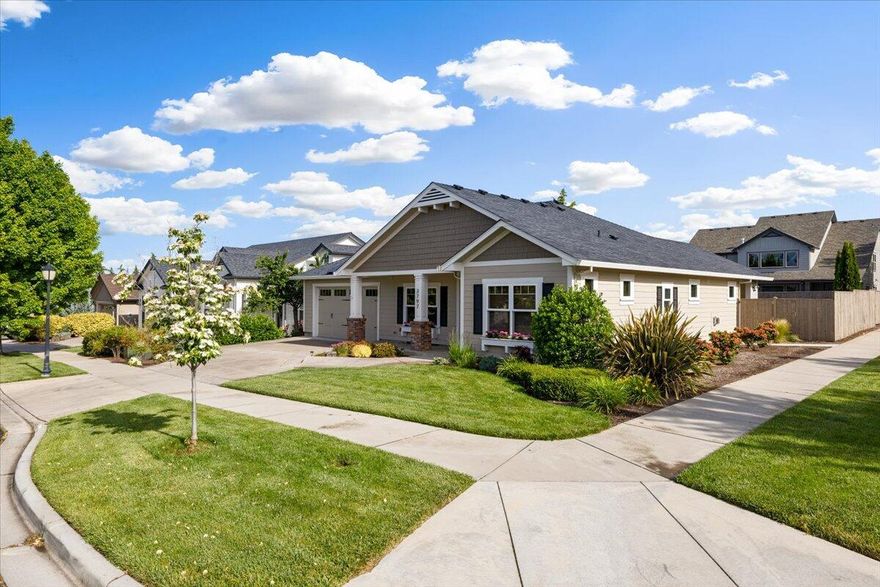 Beautifully appointed single level Mahar home in highly desirable Summerfield!. Fully owned newer solar system minimizes monthly power bills to $18! Abundance of light from this corner parcel & throughout this beautiful home. Highly attractive interior, open floorplan
& expanse of built-in cabinets & bookcases surround the gas fireplace & add warmth and style. Beautifully designed chef's kitchen features quartz & granite countertops, crisp white cabinets, white subway tile backsplash & stainless-steel appliances with generous sized dining bar. Open dining room overlooks the rear yard & is ideal for casual dining or entertaining. The split floor plan offers a spacious primary suite with large walk-in closet, & step-in shower/bath combo. 2 additional bedrooms are ideal for a guest room or office. Nice 2nd bath and laundry room with utility sink & cabinets. 
Oversized attached garage. RV parking. Wonderful neighborhood!