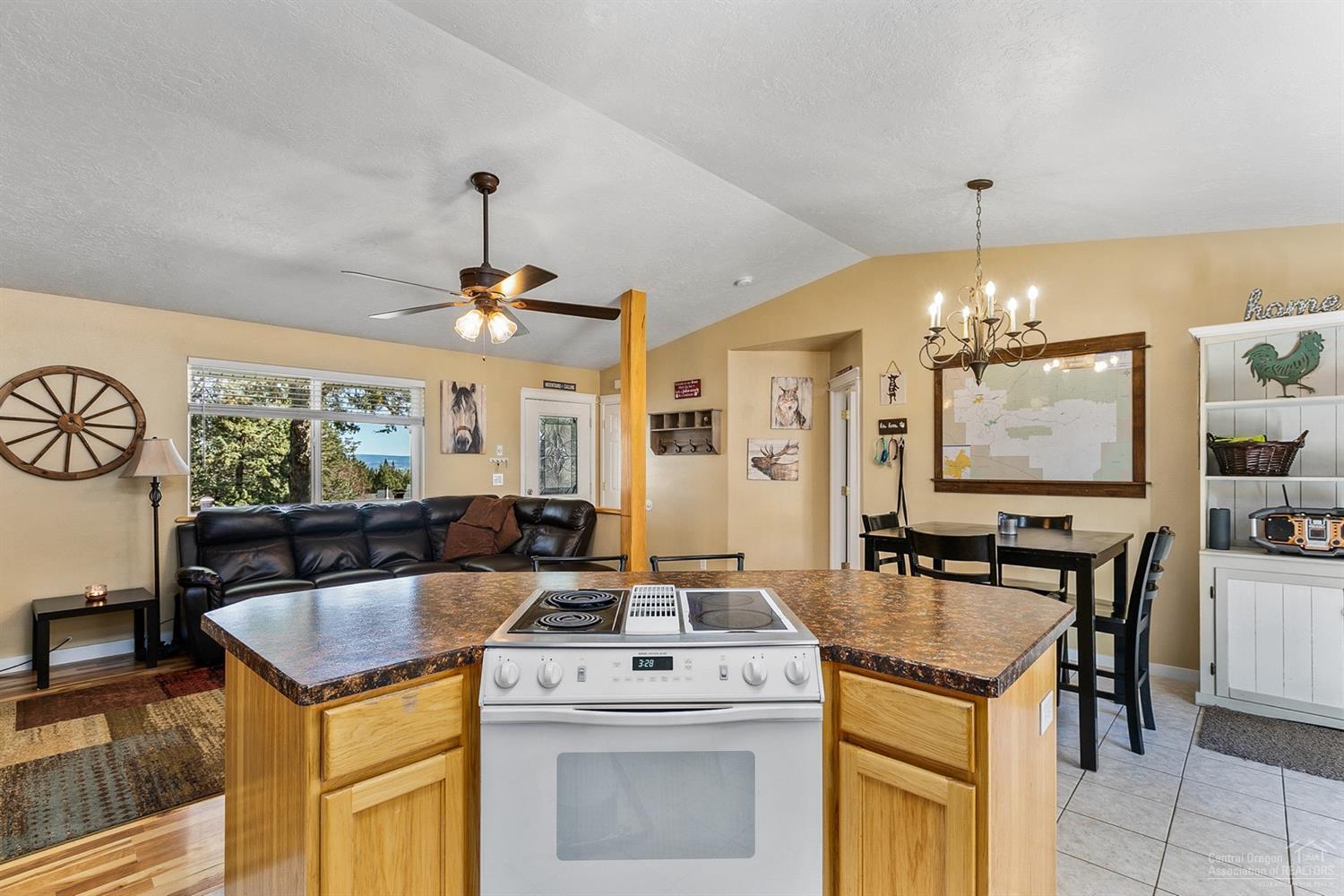 Golden Horseshoe - Residential