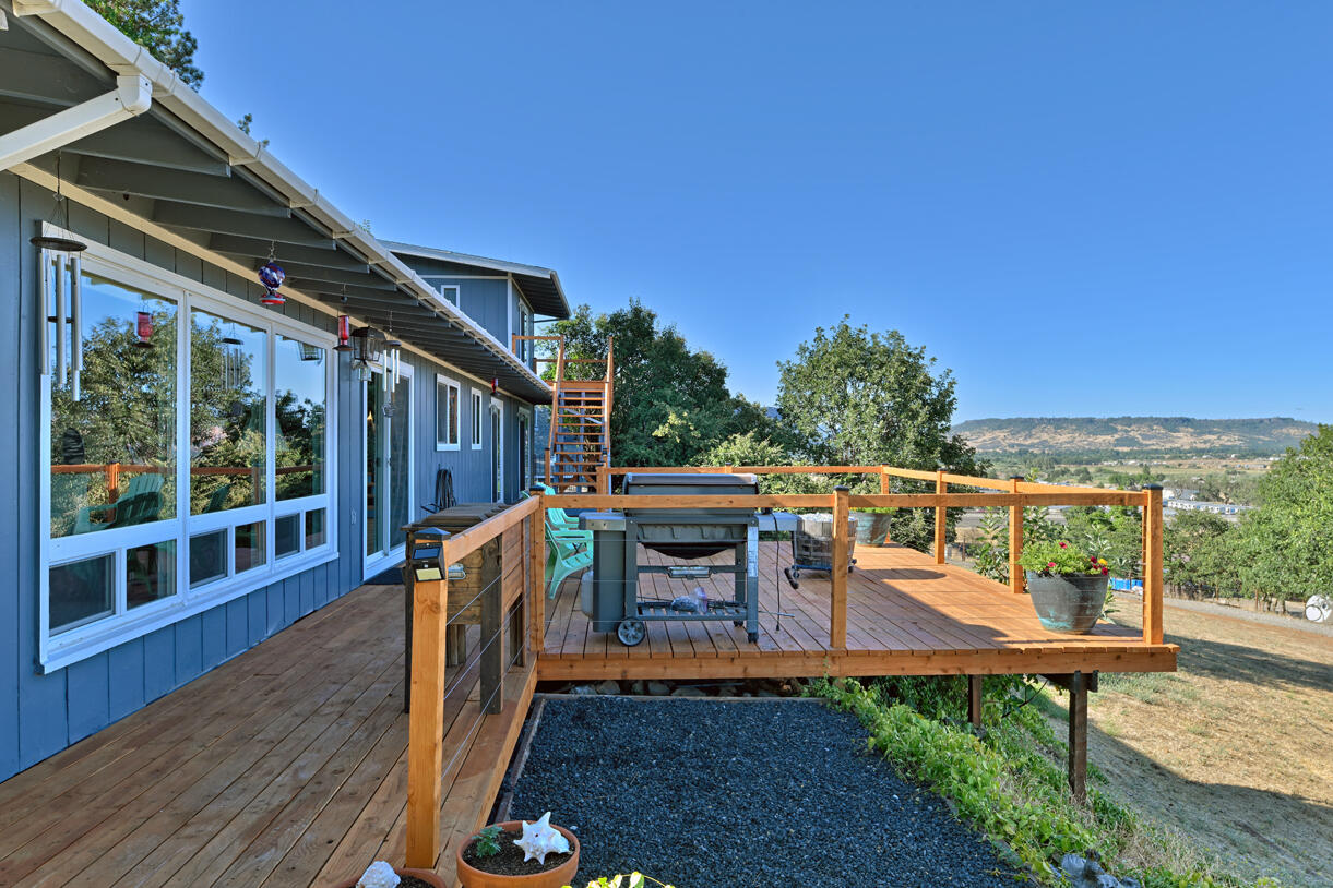 6251 Ventura Lane